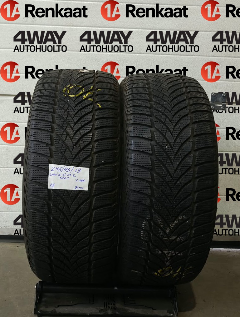 lamellrehv Goodyear UltraGrip Ice 2